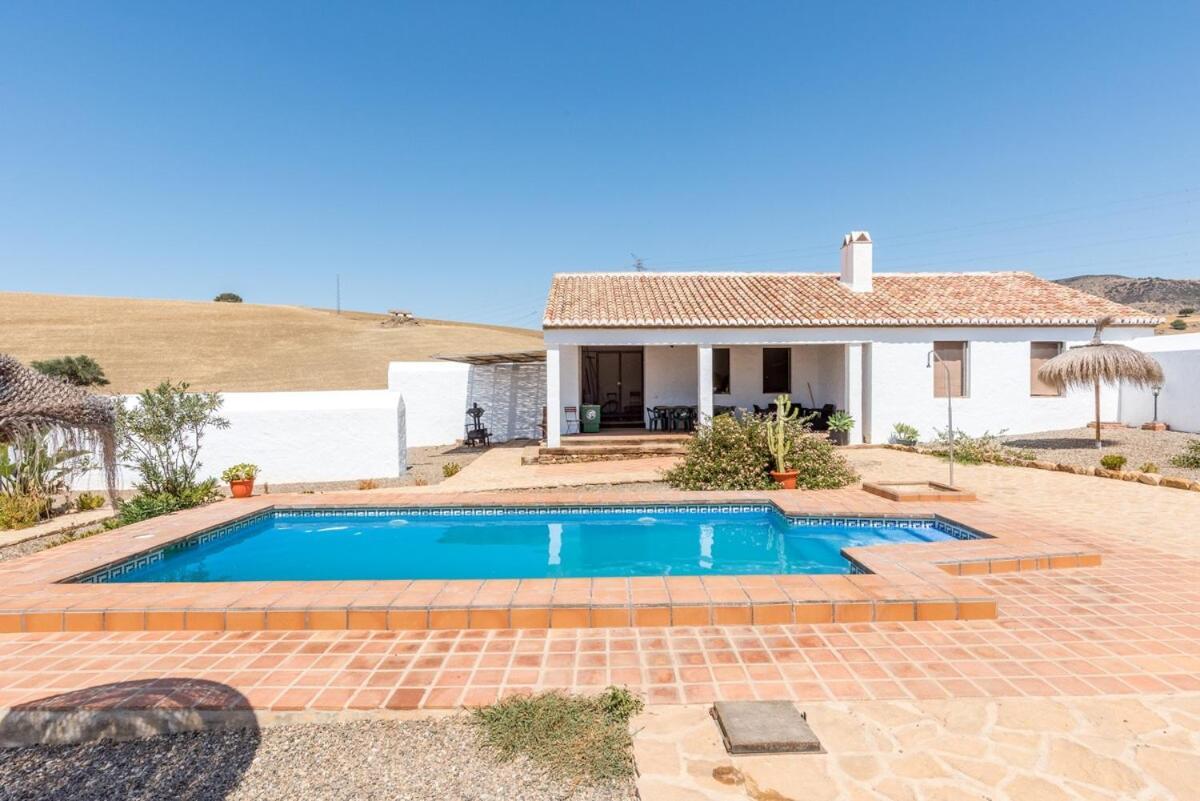 Cortijo Las Caballerias Alora Esterno foto