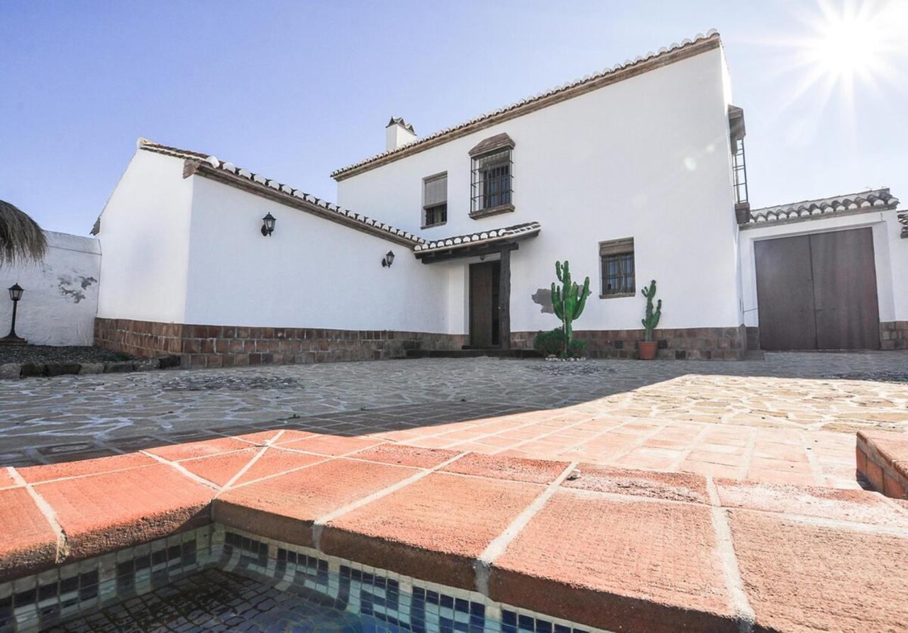 Cortijo Las Caballerias Alora Esterno foto